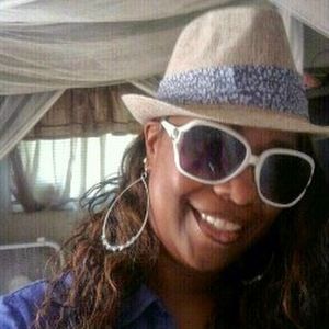 Meet your Posher, Karla